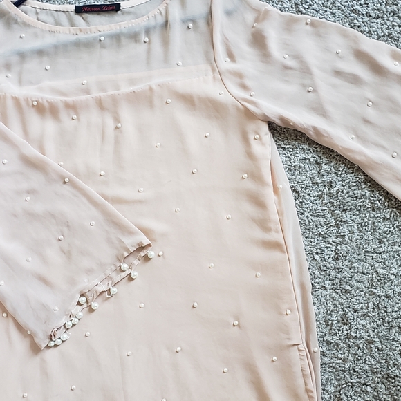 Kameez sz M/L Beige/peach pearls - Picture 5 of 10